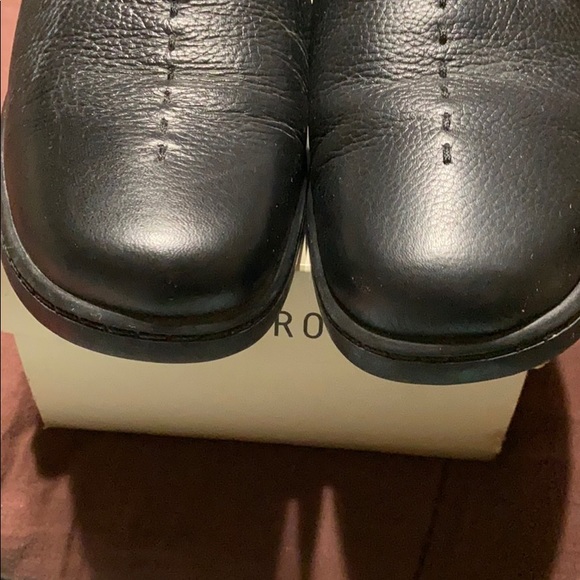 Women’s Black Slipon Loafers. EUC! - Picture 2 of 6